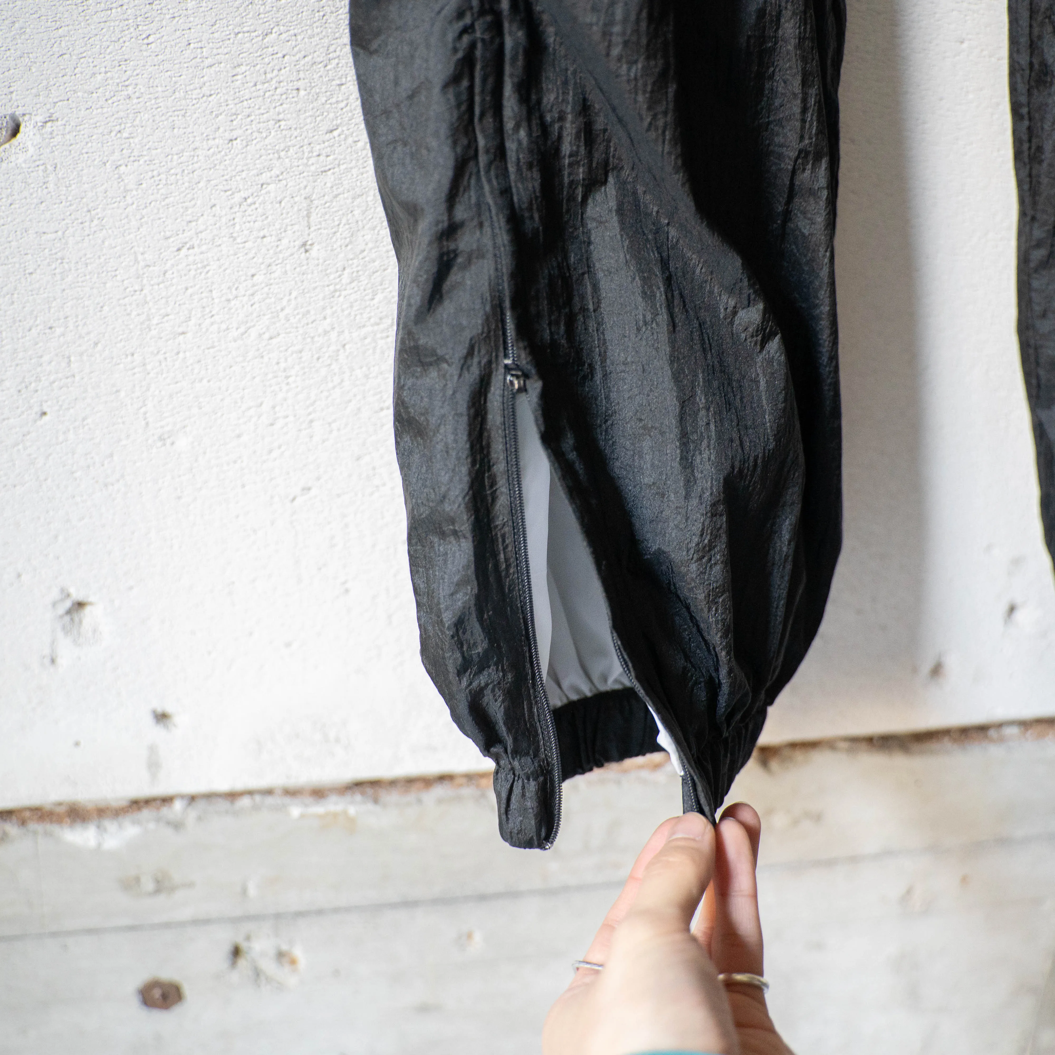 1990-00s 'Wilson' black color nylon pants