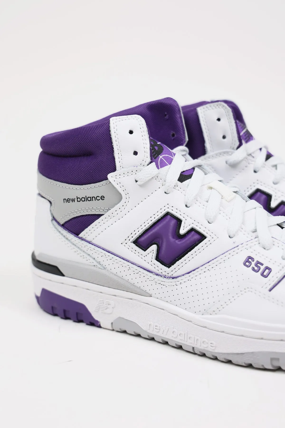 650 - White/Purple