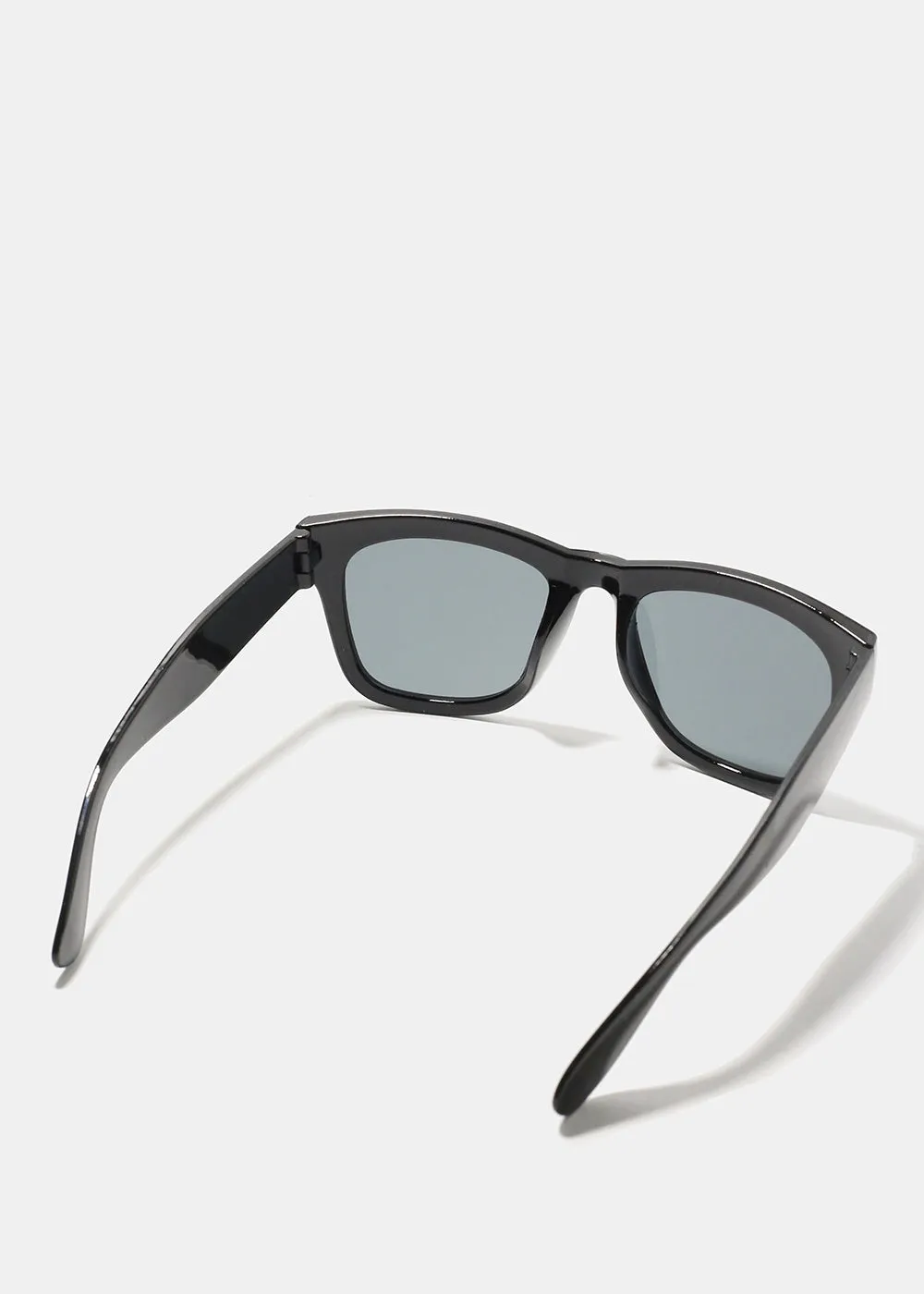 A  Thick Framed Polarized Sunglasses