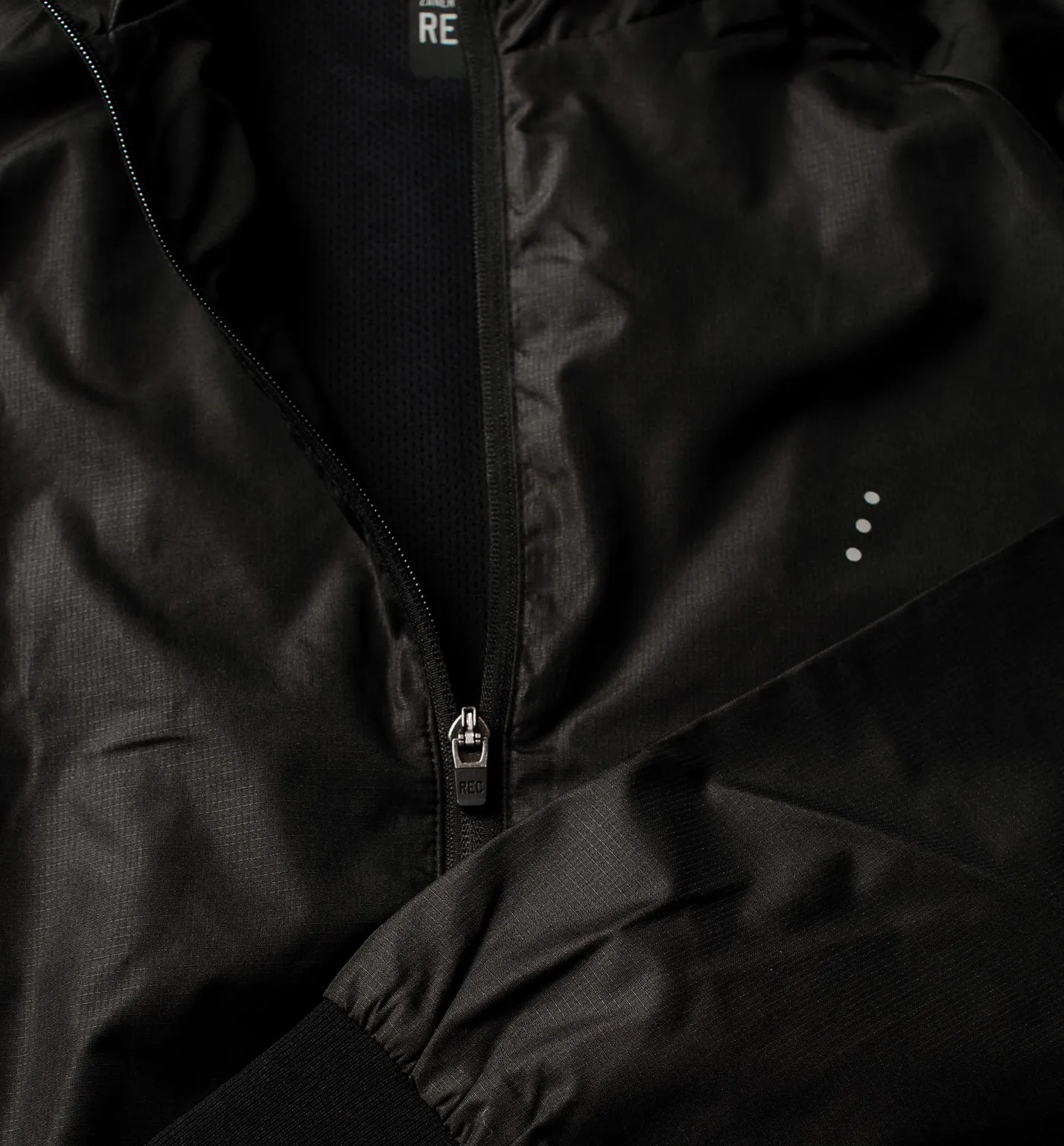 Air Spray Jacket Black