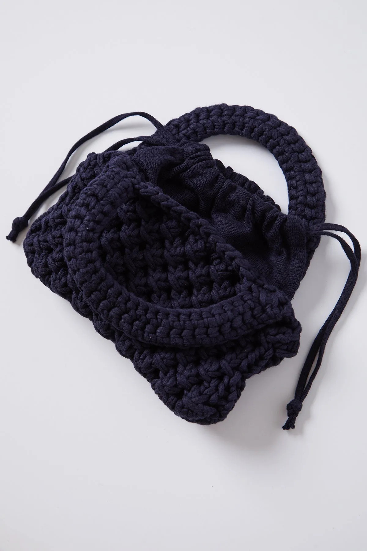 BENNIE CROCHET BAG