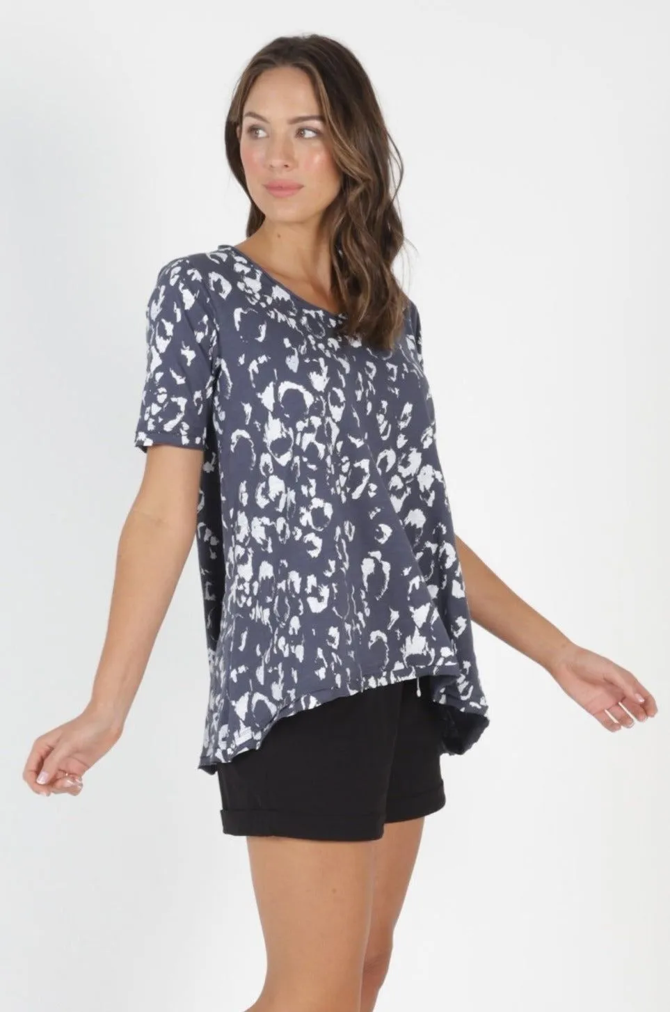 Betty Basics Noosa V-Neck Tee in Bengal Print