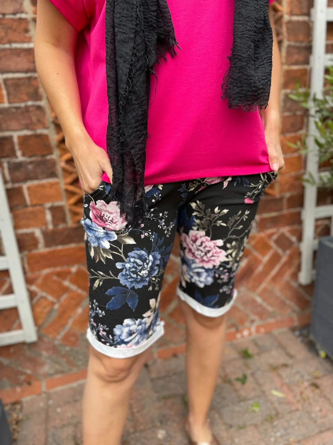 Black Floral Printed Jogger Shorts