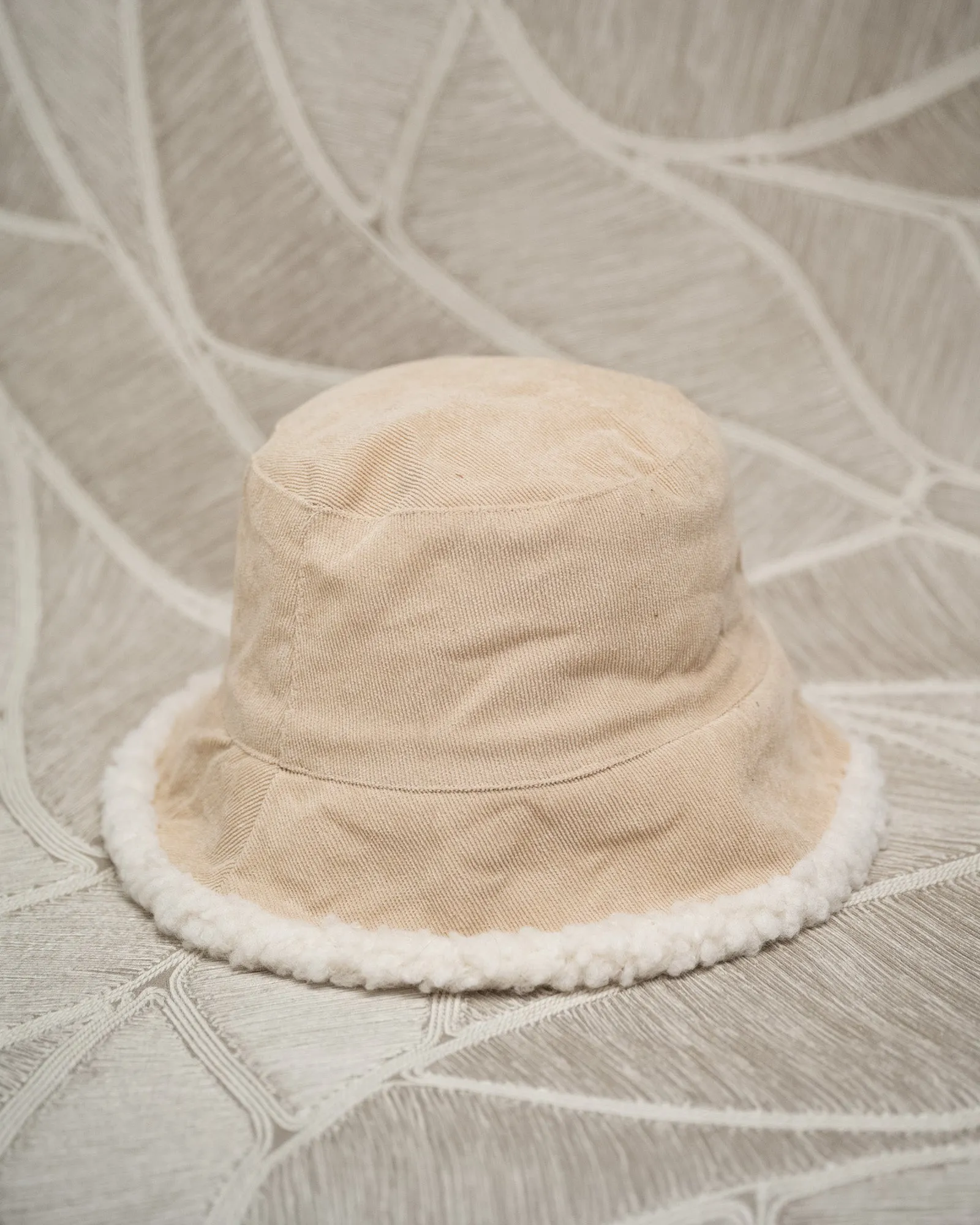 Bucket Teddy Corduroy Reversible Beige