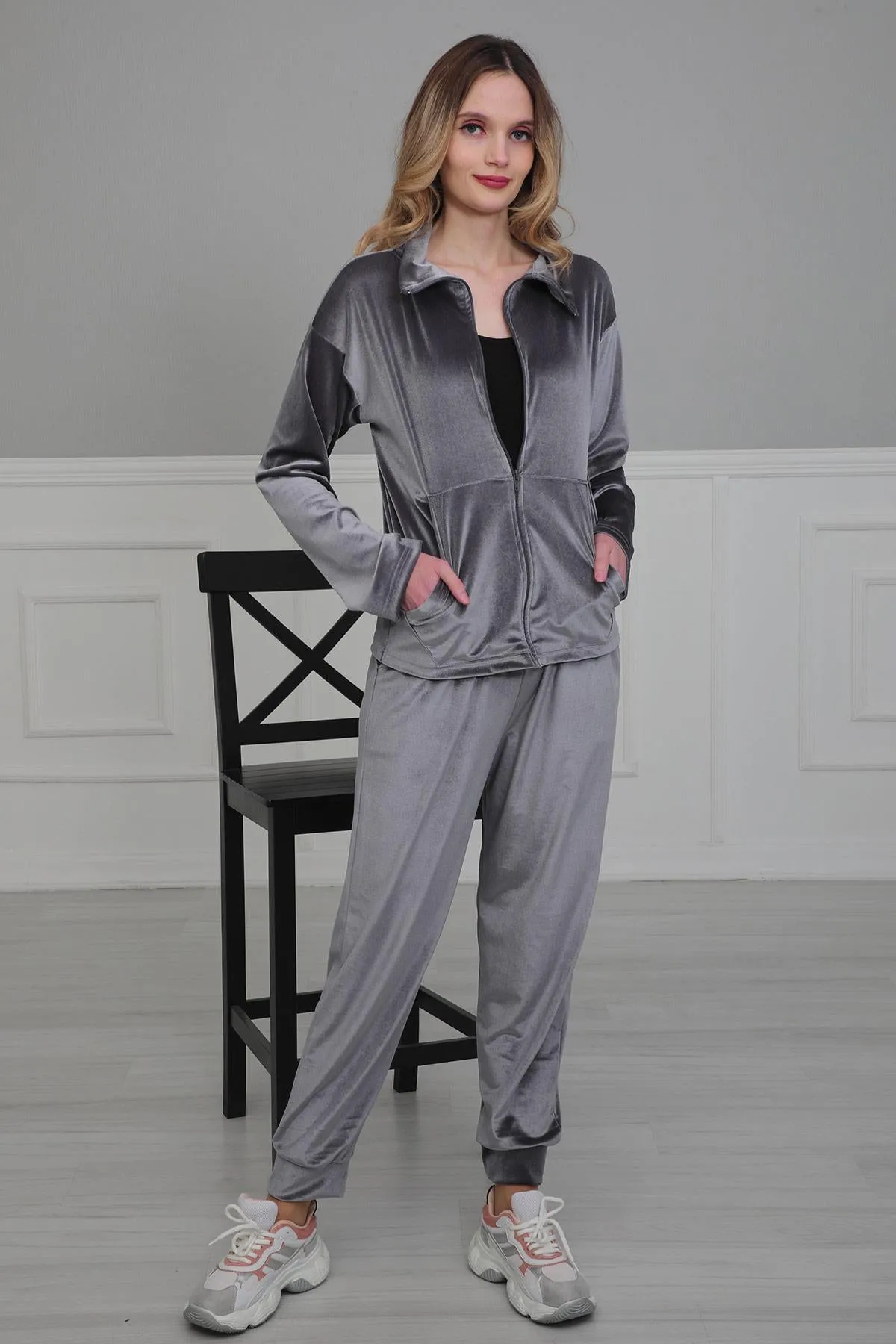 Chic Hooded Tracksuit with Pockets, Velvet Women Tracksuit Pyjamas, One-size-fits-all Casual Velour Sweatsuit for Women,TK-2