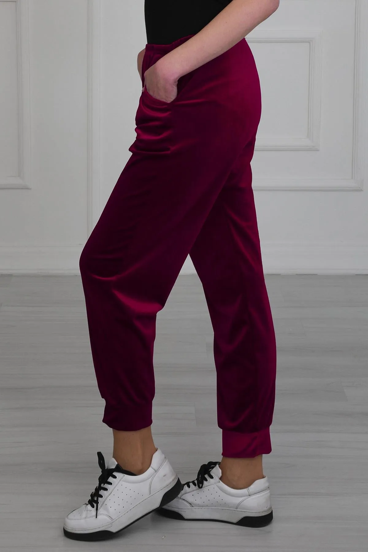 Chic Hooded Tracksuit with Pockets, Velvet Women Tracksuit Pyjamas, One-size-fits-all Casual Velour Sweatsuit for Women,TK-2