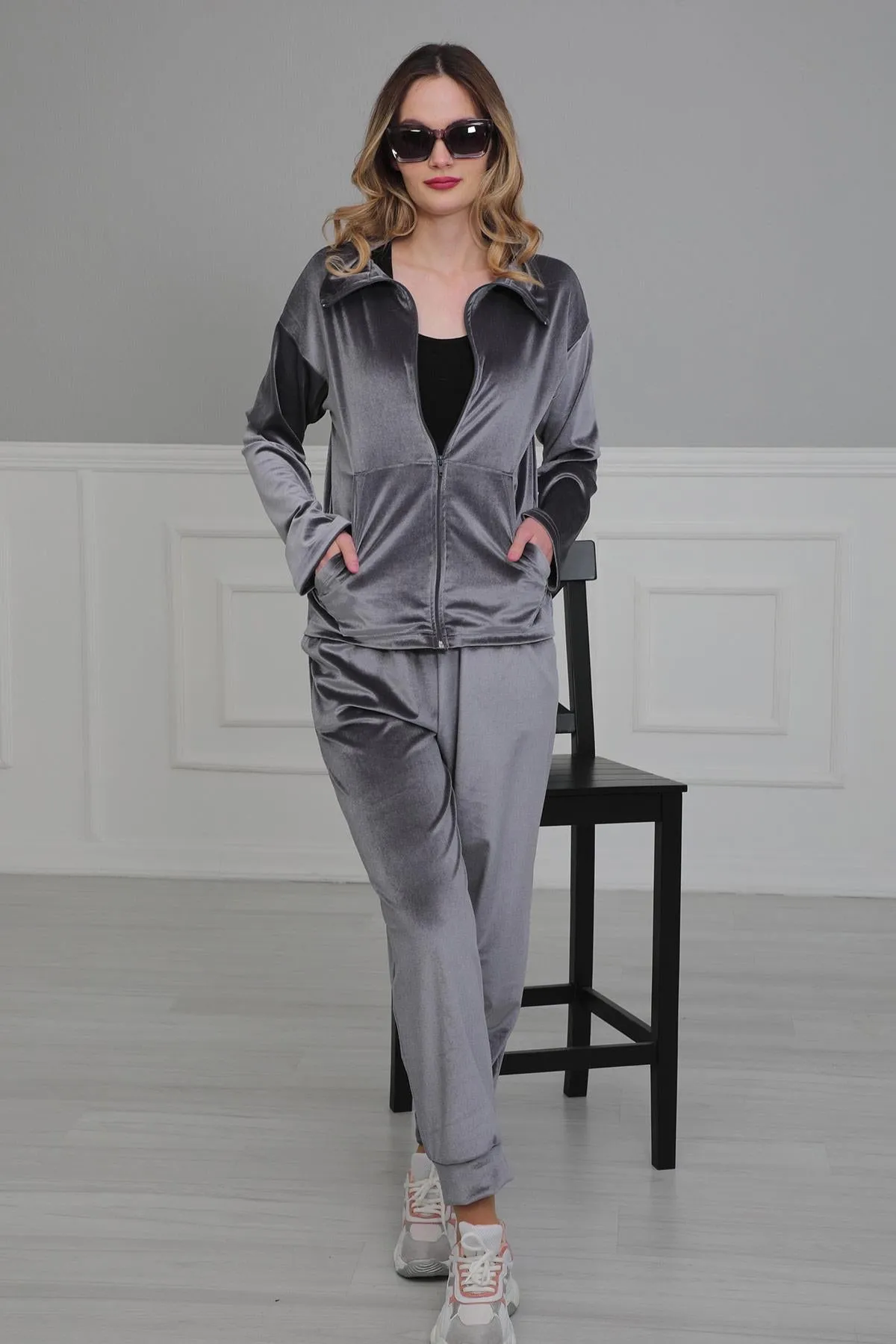 Chic Hooded Tracksuit with Pockets, Velvet Women Tracksuit Pyjamas, One-size-fits-all Casual Velour Sweatsuit for Women,TK-2