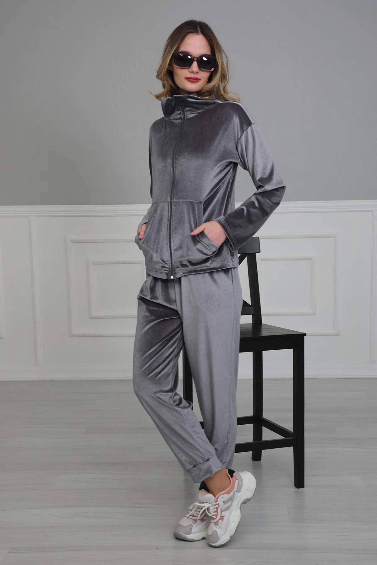 Chic Hooded Tracksuit with Pockets, Velvet Women Tracksuit Pyjamas, One-size-fits-all Casual Velour Sweatsuit for Women,TK-2