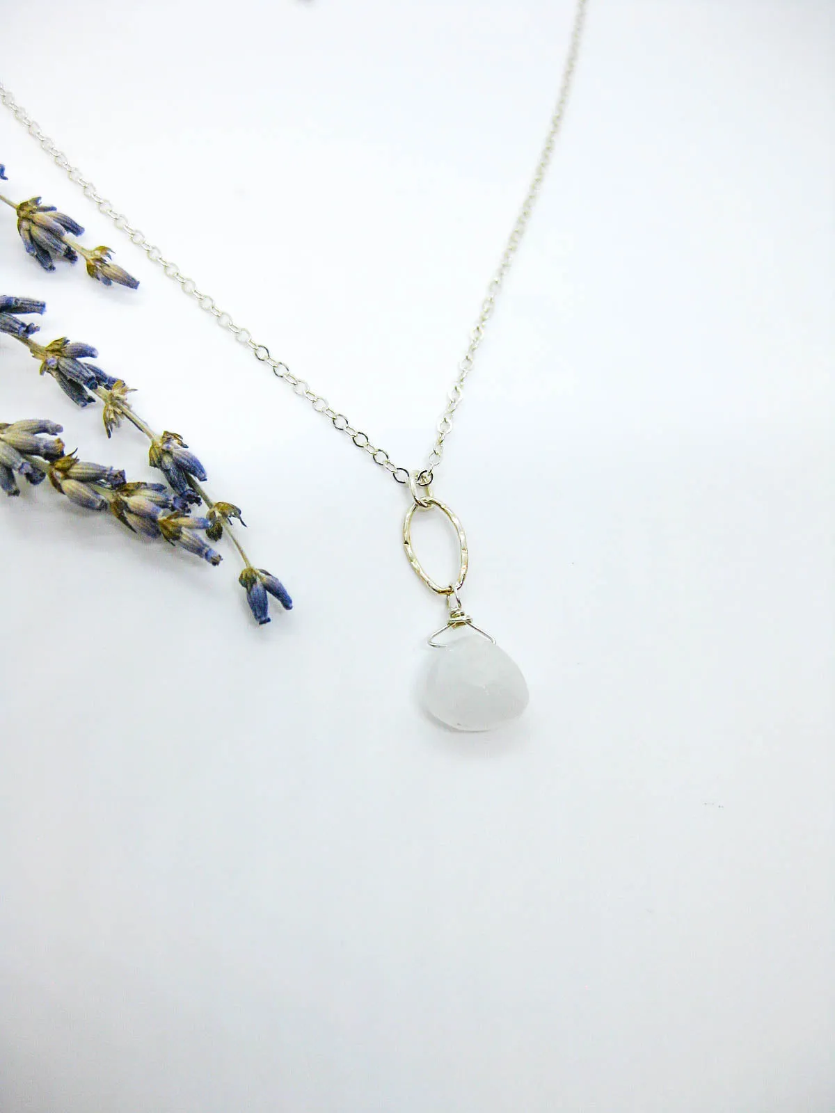 Chrysanthe: Moonstone Necklace - n575