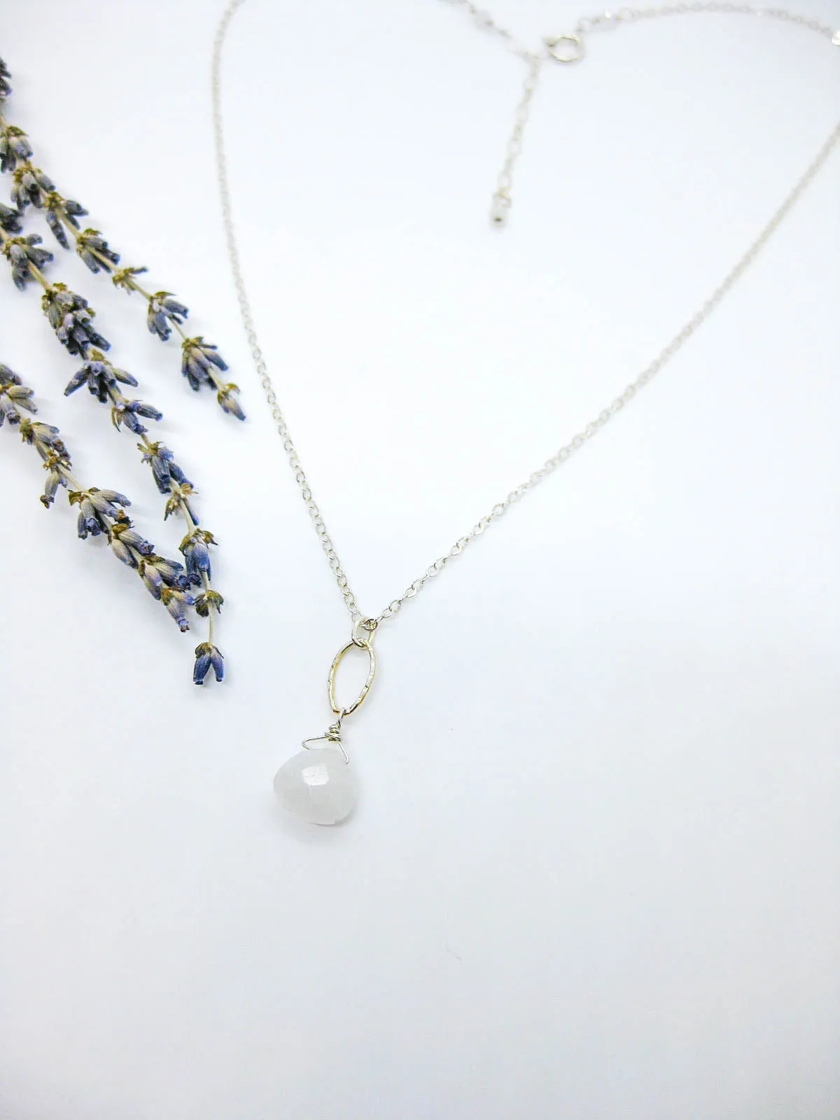 Chrysanthe: Moonstone Necklace - n575