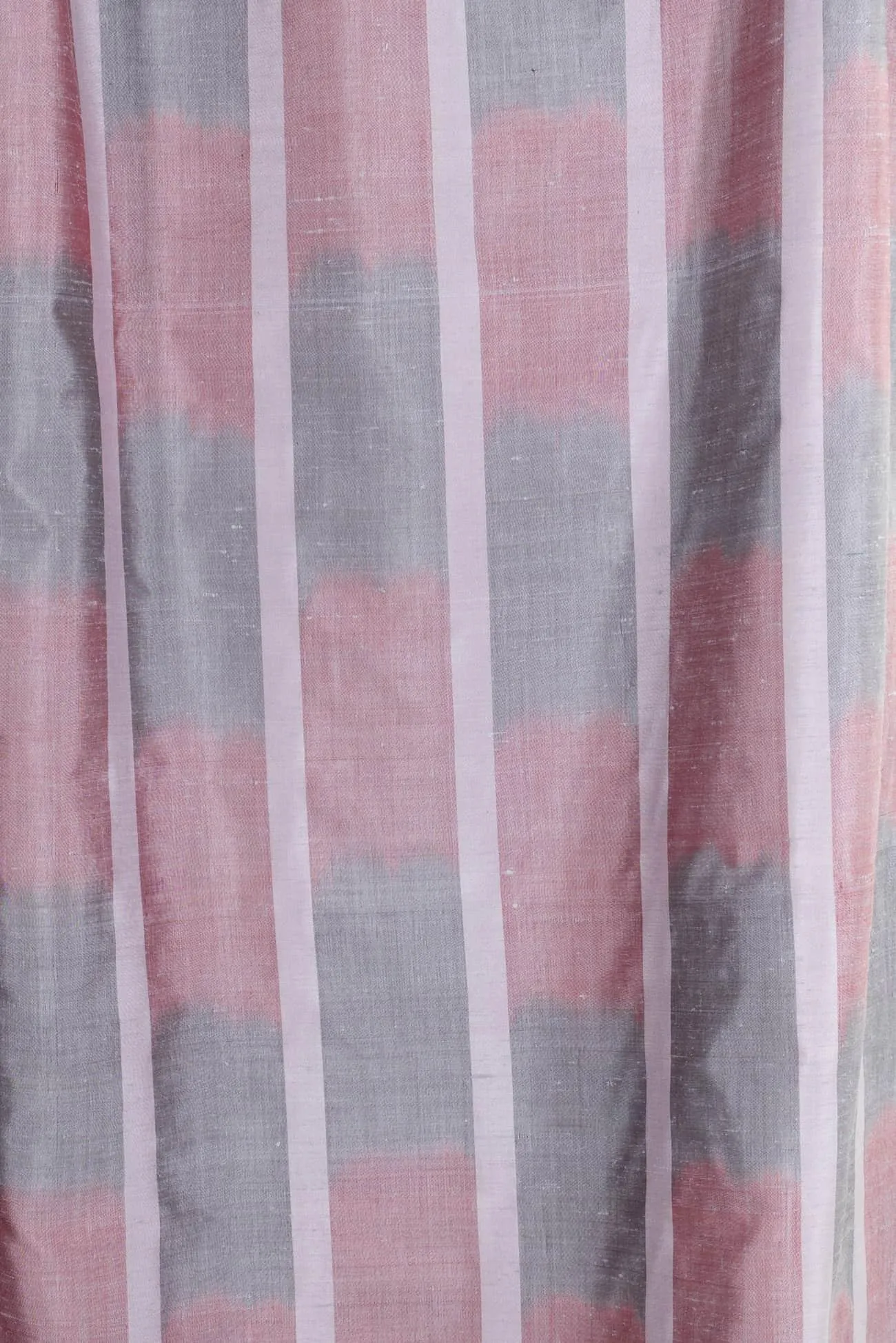 Darsha Ikat Silk Woven