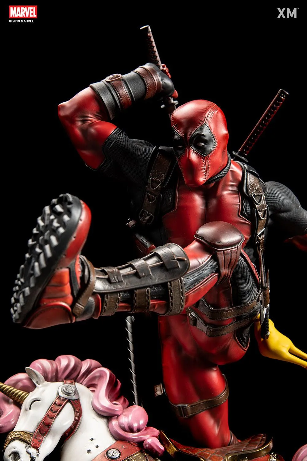 Deadpool Version A 1/4 Scale Statue