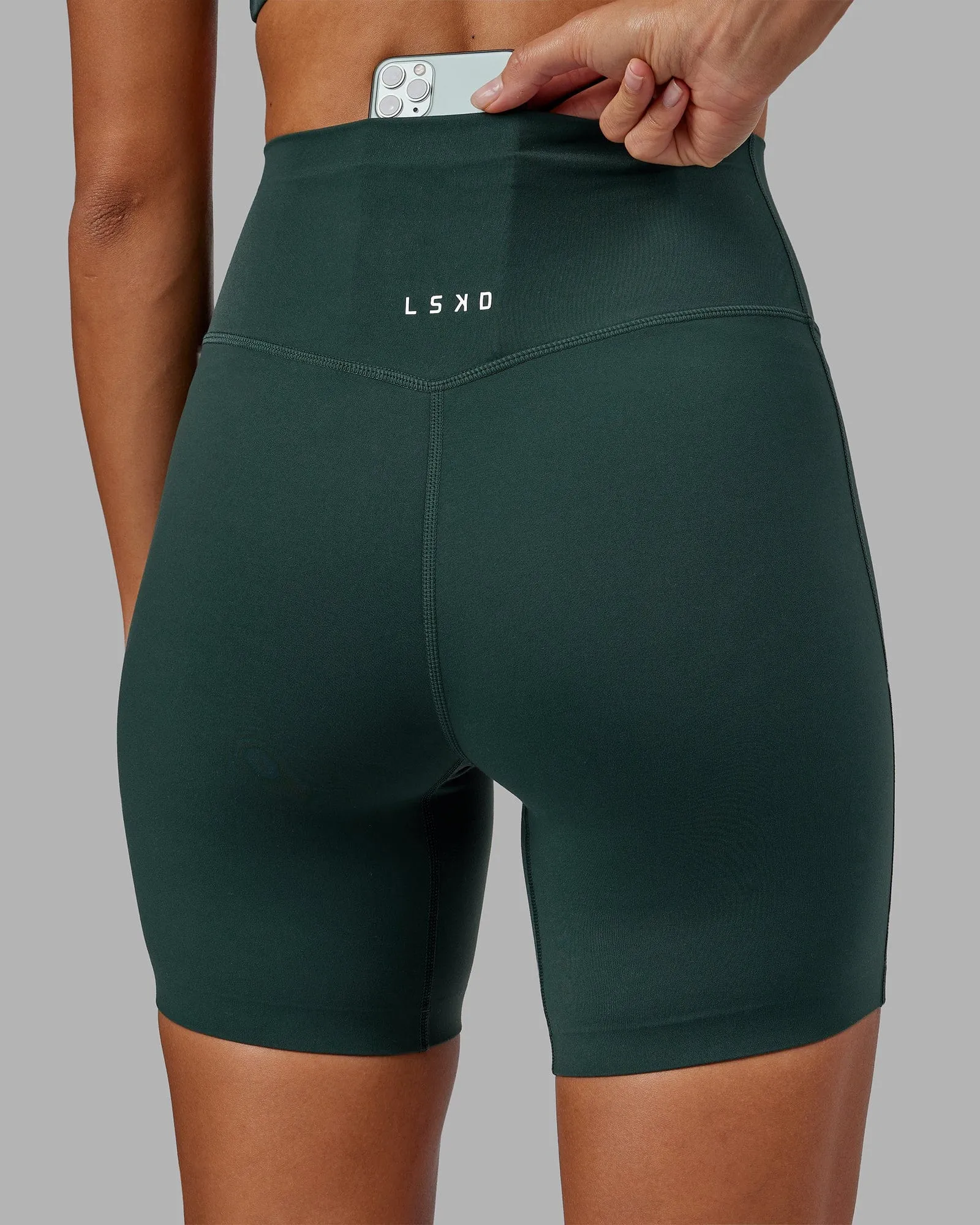 Elixir Mid-Length Shorts - Vital Green