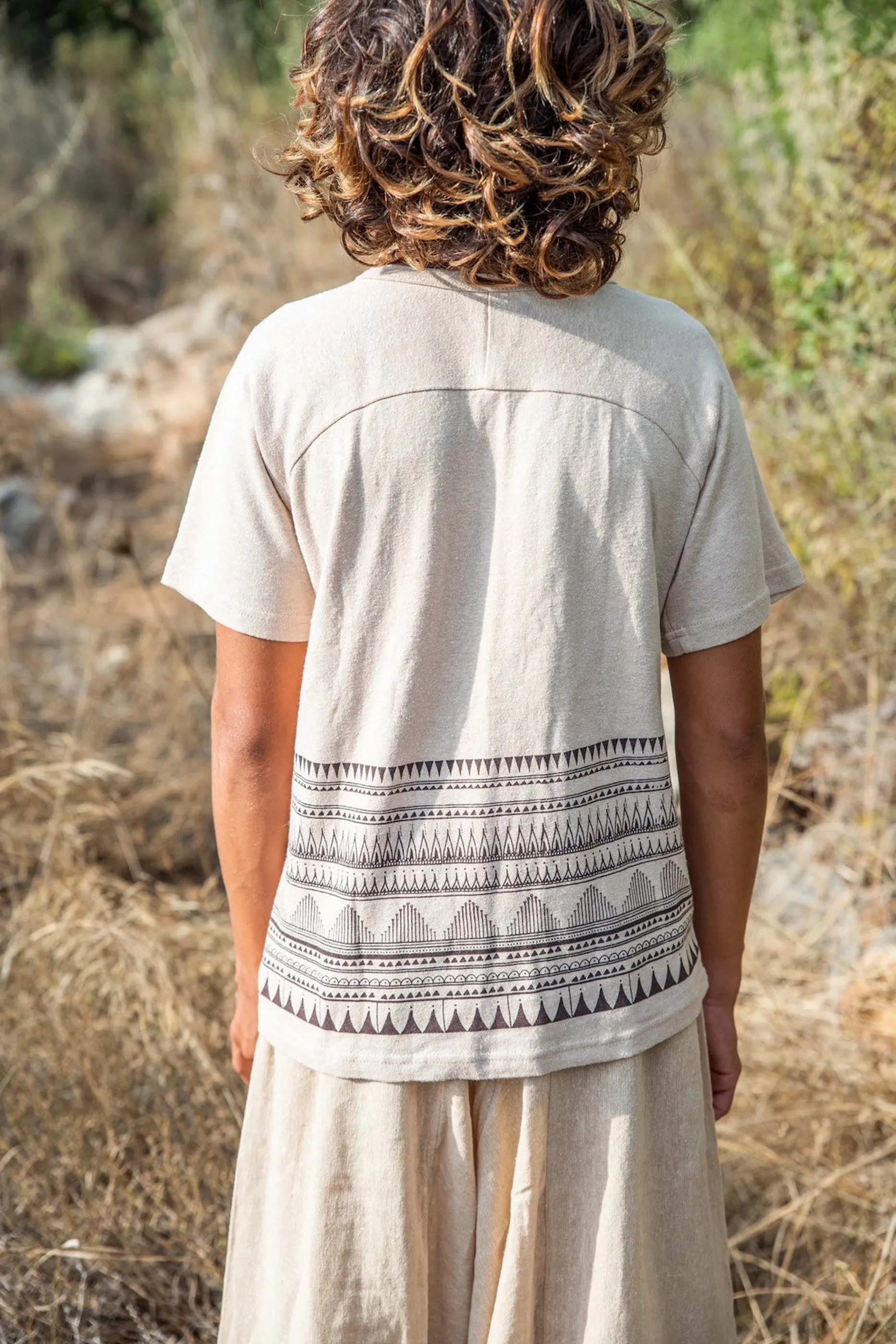 Hemp cotton t-shirt with tribal print Boys Size / XS Men Size