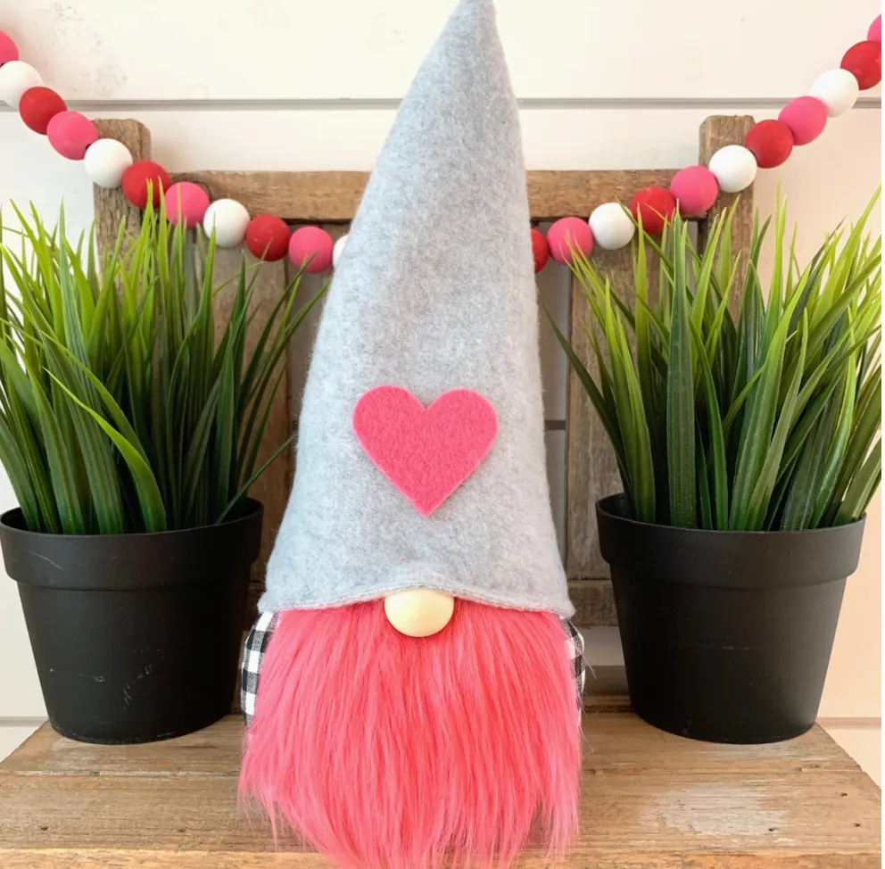 #L938 11" Medium Pink Valentine Gnome (Boy)