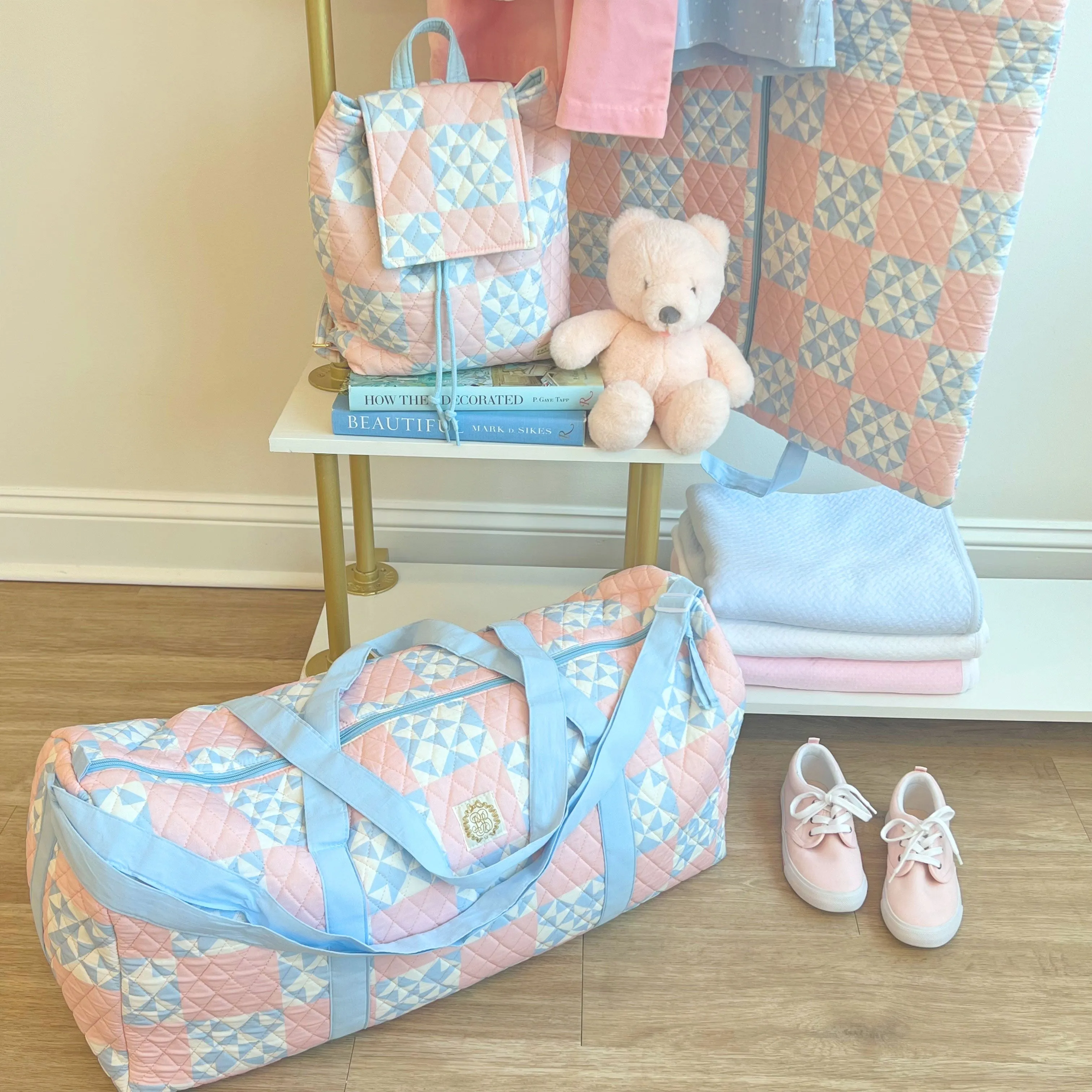 Logan's Long Weekend Bag - Cobble Court Quilt with Beale Street Blue