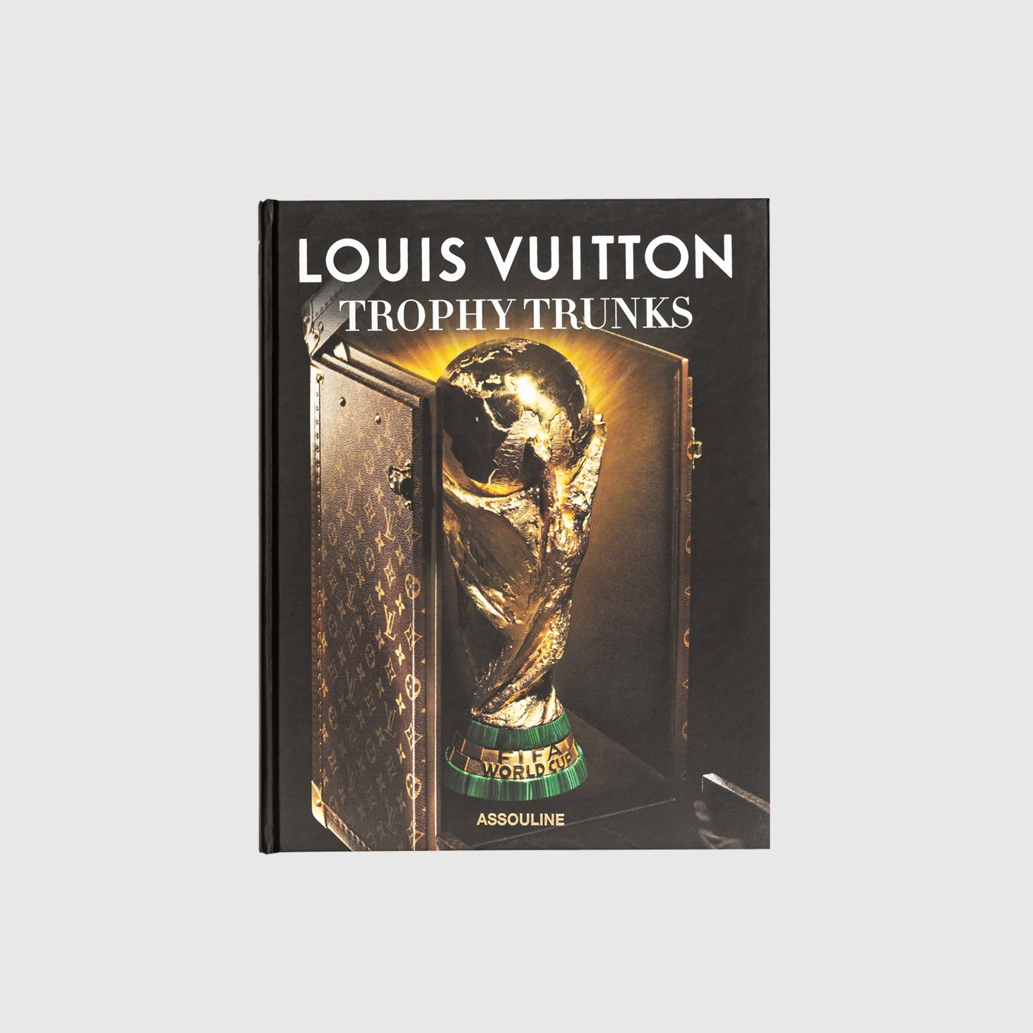 LOUIS VUITTON: TROPHY TRUNKS