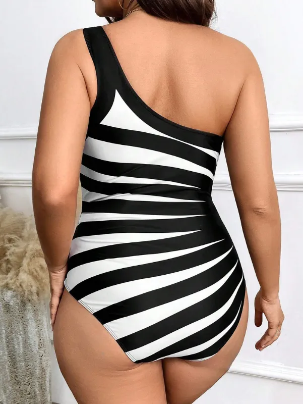 Maiô Estampado Plus Size Preto e Branco