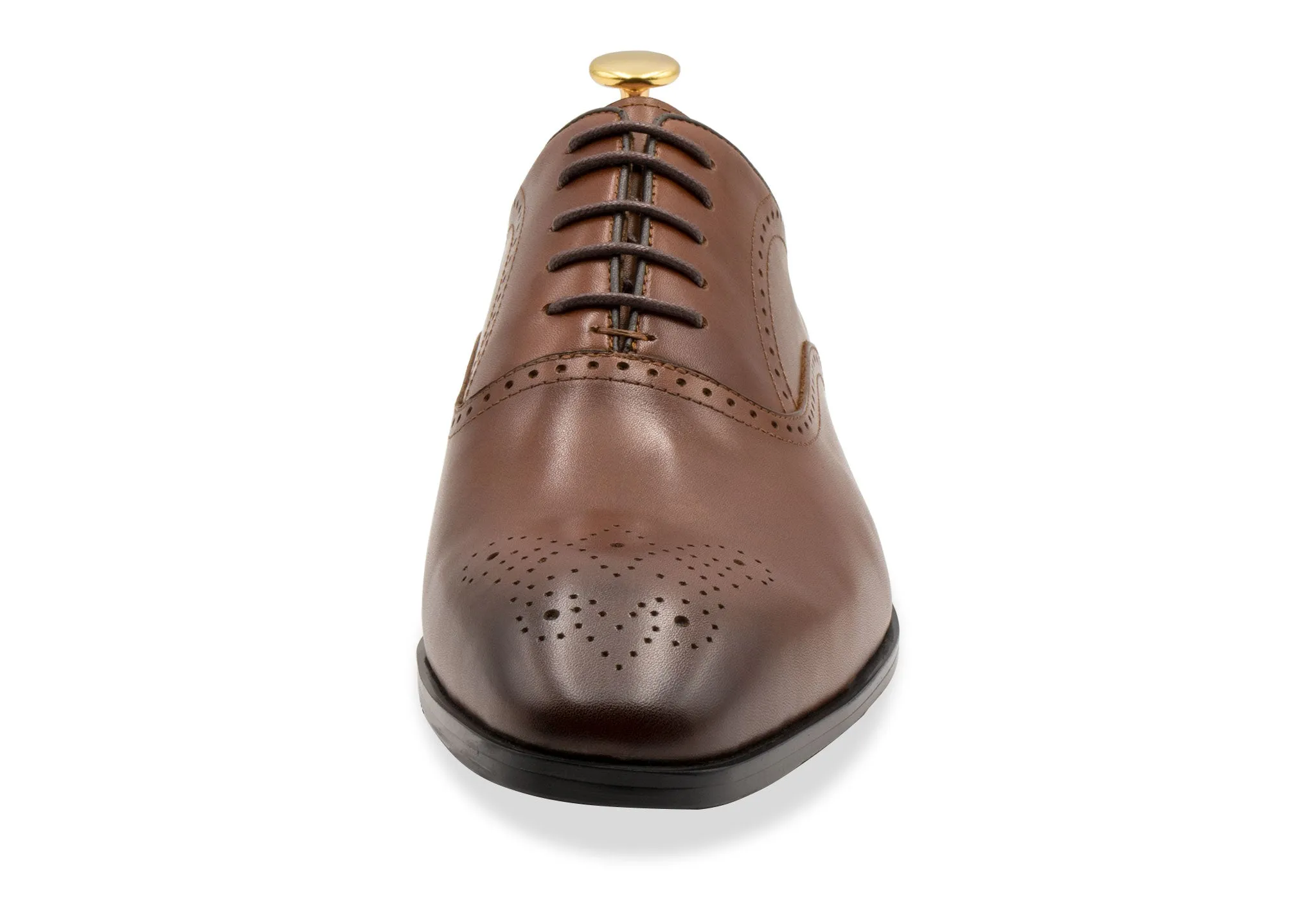 Mendoza Medallion Chestnut Oxford