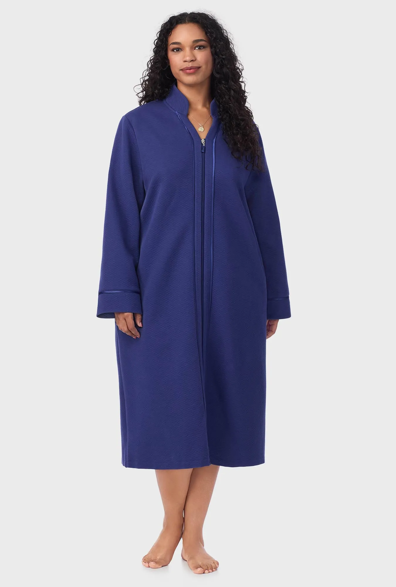 Navy Diamond Quilted Zip Robe