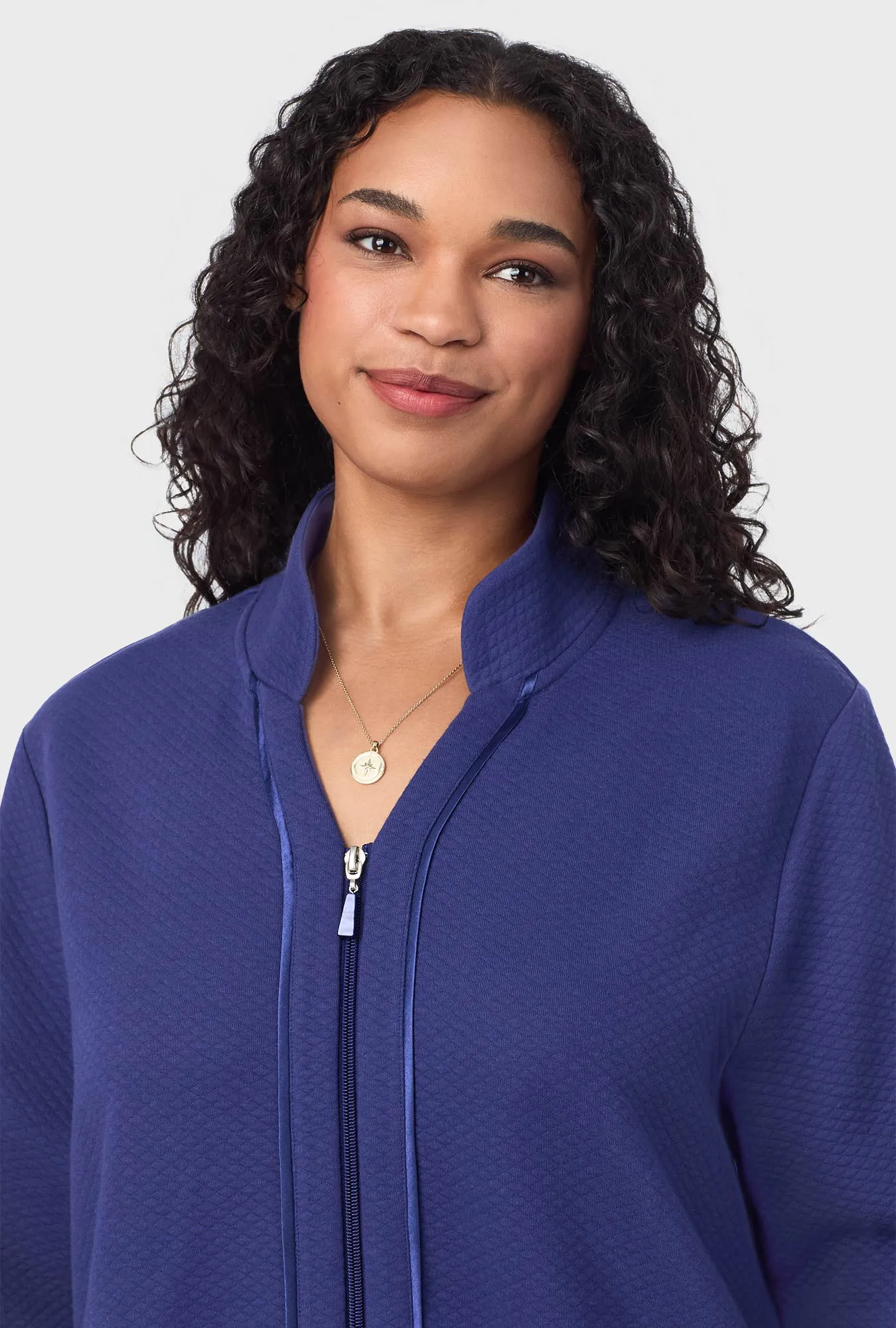 Navy Diamond Quilted Zip Robe