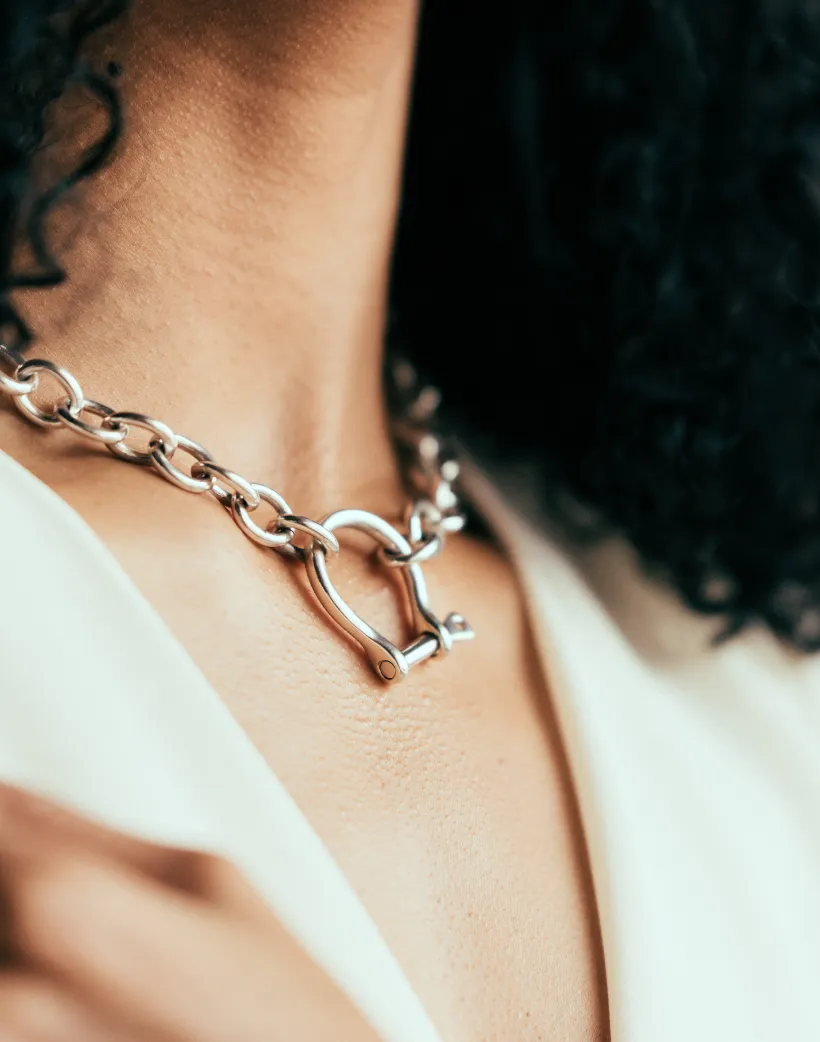 Shackle Chain Necklace