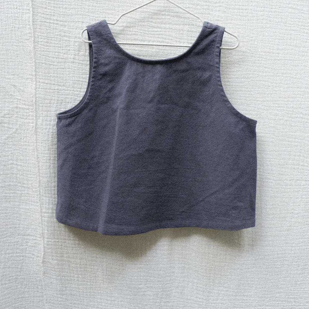 Tothemoon ☾  - Tita top - V-shaped back - 100% Cotton - Handmade in Holland