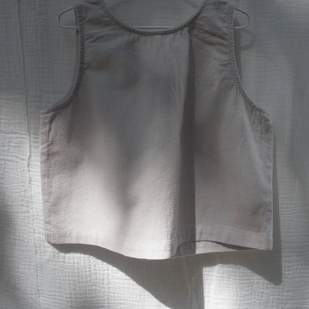 Tothemoon ☾  - Tita top - V-shaped back - 100% Cotton - Handmade in Holland