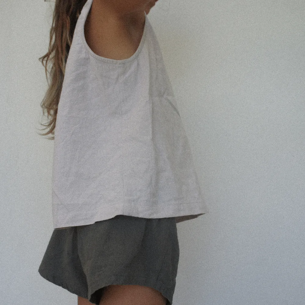 Tothemoon ☾  - Tita top - V-shaped back - 100% Cotton - Handmade in Holland