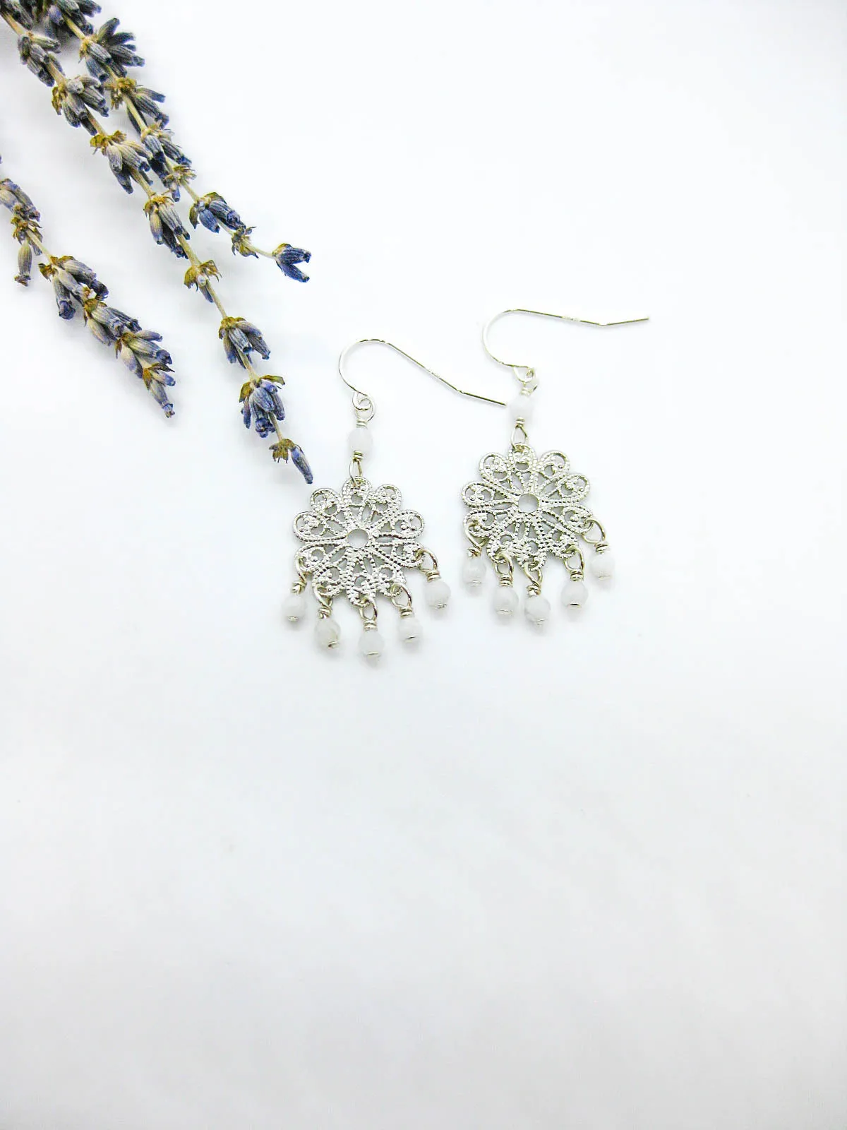 Willow: Moonstone Earrings - e672