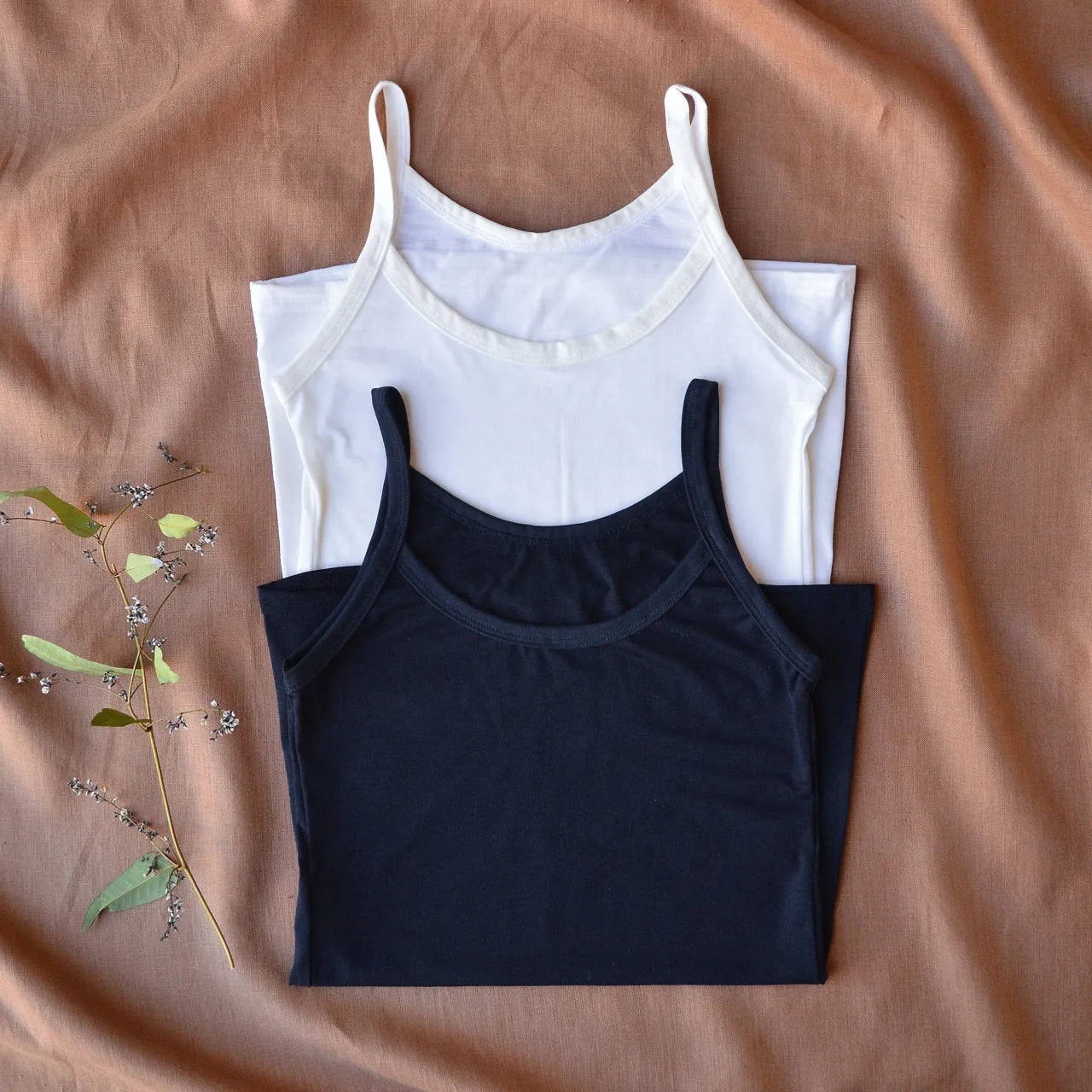 Women's Merino Singlet *Returning November