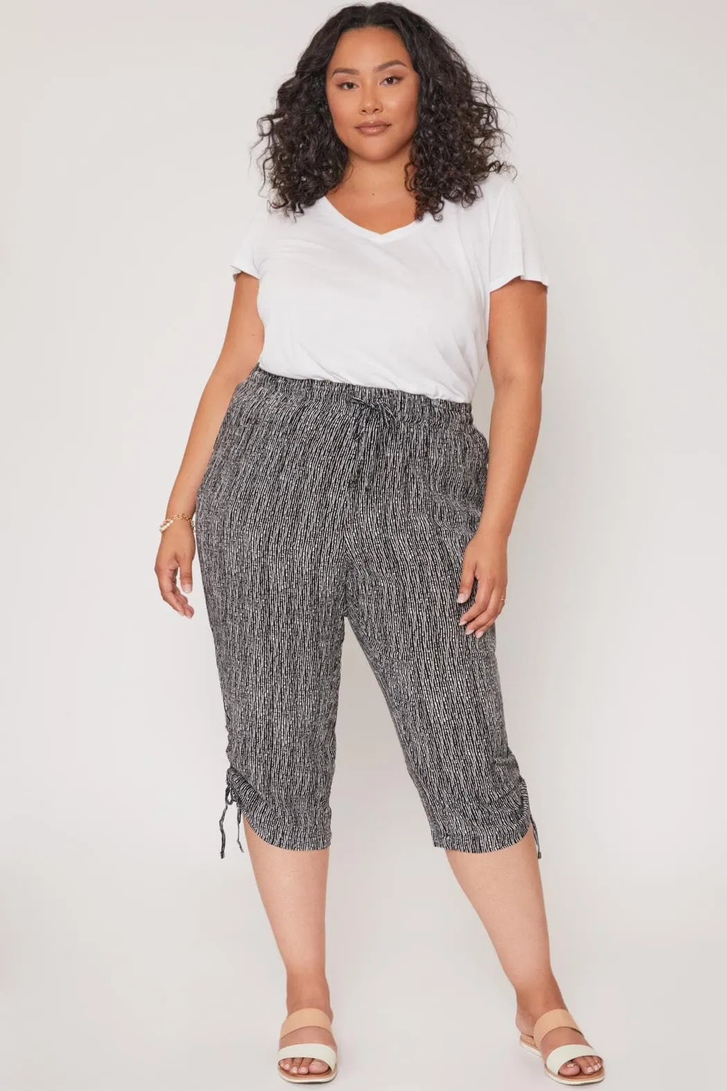 Women's Plus Size Linen Elastic Waist Capri With Side Ruched Hem Deal